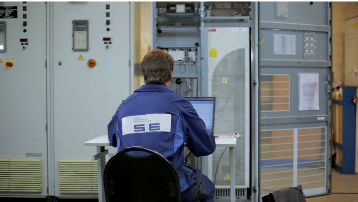 Banc d'essais - essais en charge - moteurs variateurs pompes réducteurs SIE Le Havre